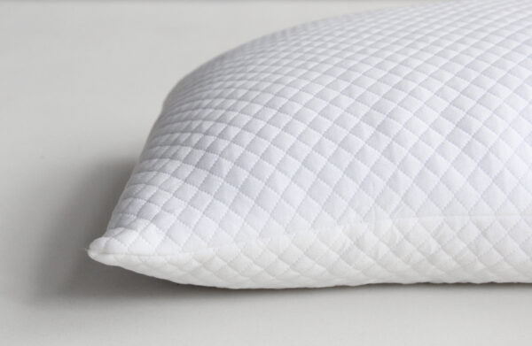 Adjustable memory foam pillow